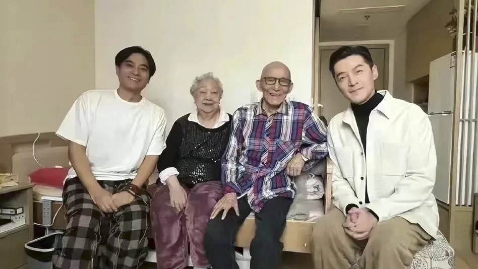 “爷叔”入住 “宝总”拜年 一帆视频
这家康养社区出圈儿了！