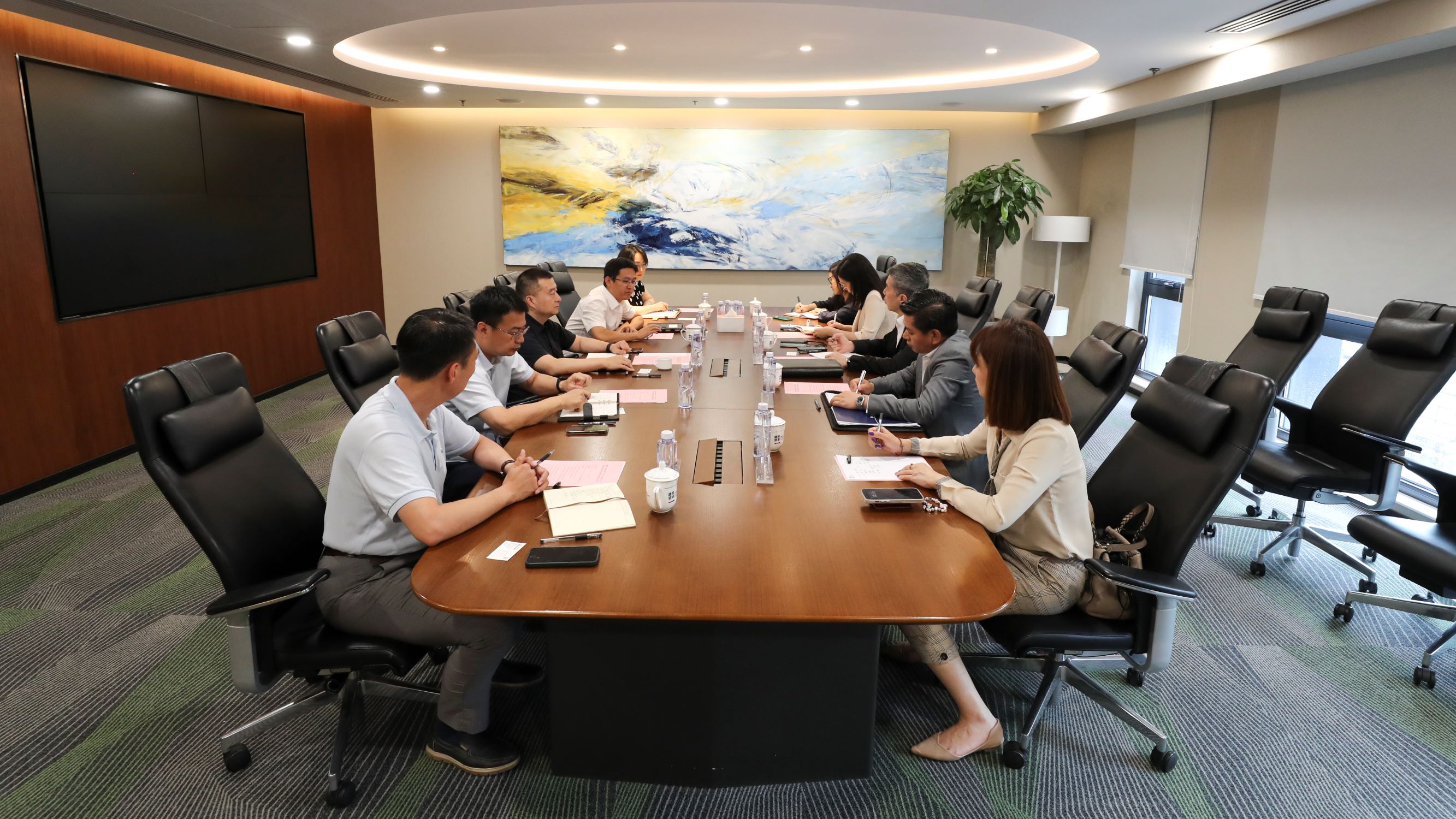 谋发展，促双赢 | 一帆视频
与戴德梁行深入开展业务交流