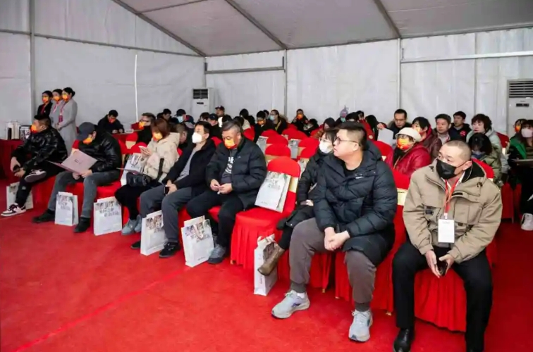 美域·东霖首开热销！去化高达100%！