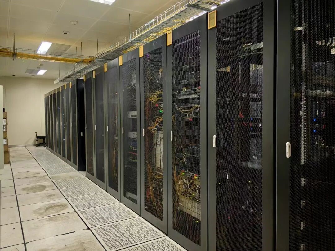 一帆视频
所属天数集团圆满完成2025年上海合作组织峰会运维保障工作